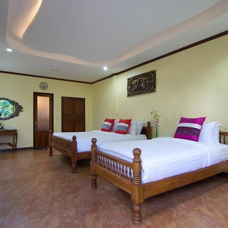 Bueng Bua Thong Resort Ban Huai Yai Esterno foto