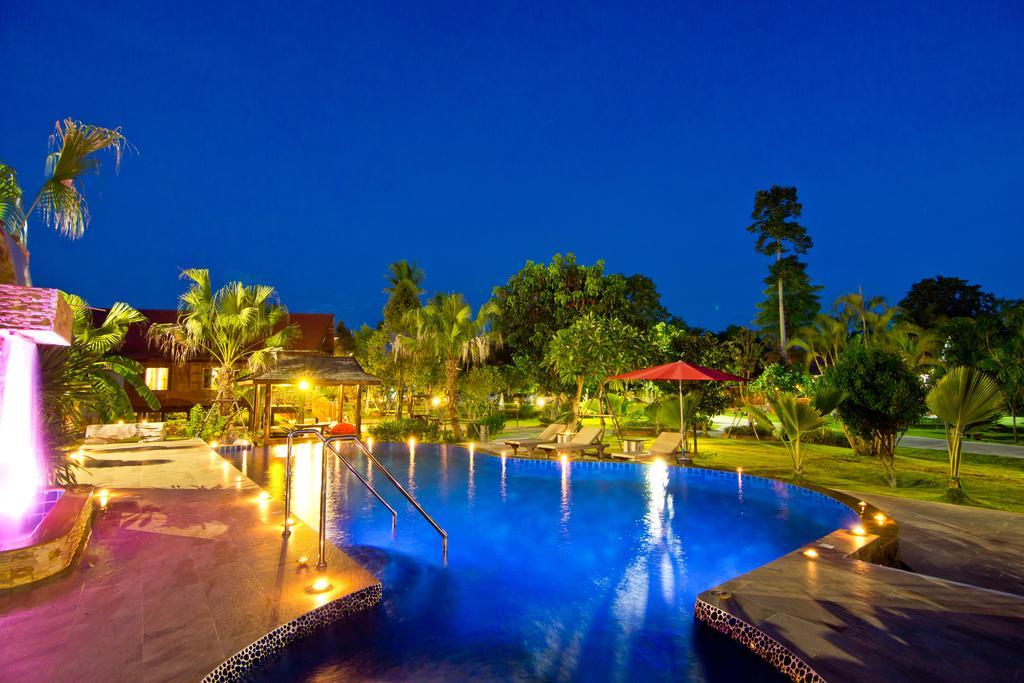 Bueng Bua Thong Resort Ban Huai Yai Esterno foto