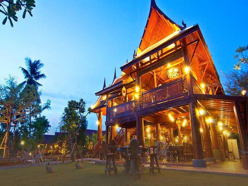 Bueng Bua Thong Resort Ban Huai Yai Esterno foto