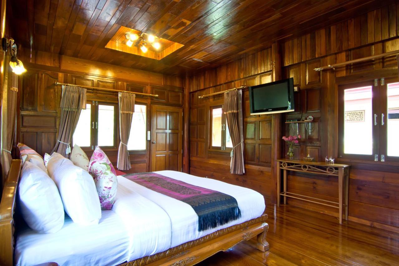 Bueng Bua Thong Resort Ban Huai Yai Esterno foto